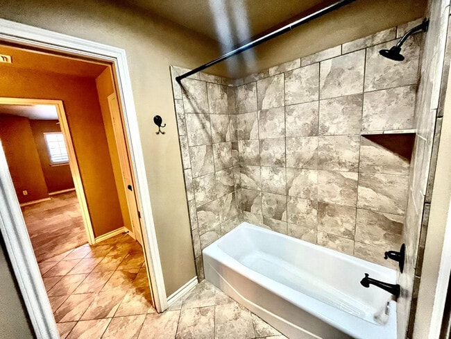 Building Photo - 4419 106th St