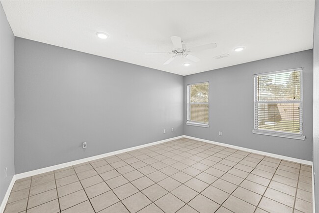 Building Photo - 26214 Cypresswood Dr