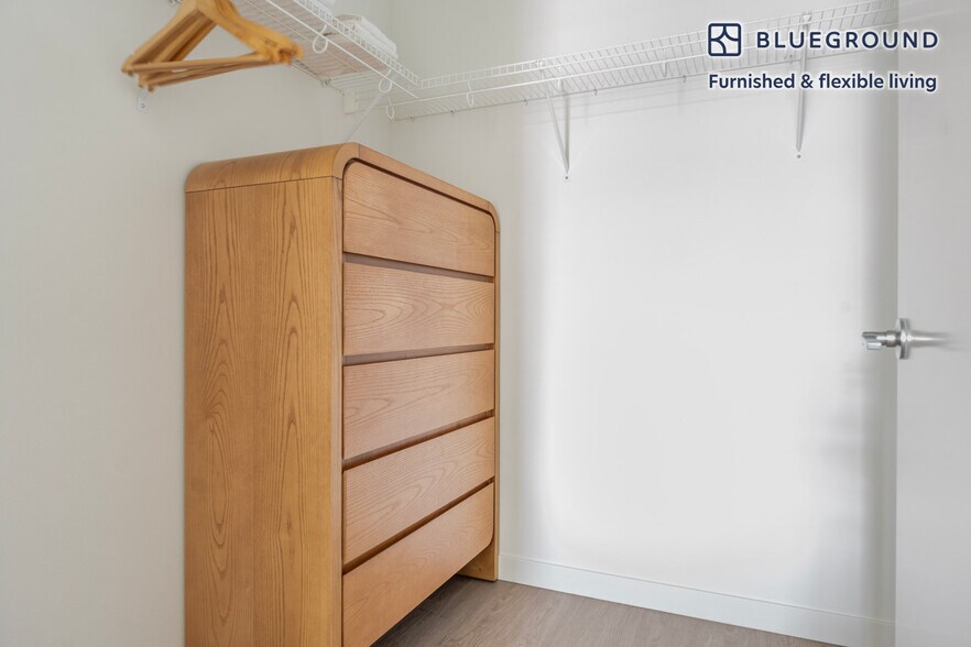 Building Photo - 17645 NE 69th Ct