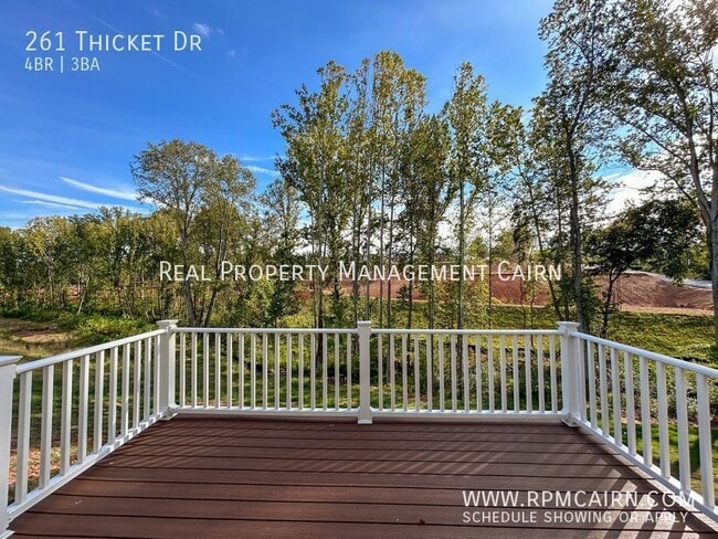 Building Photo - 261 Thicket Dr