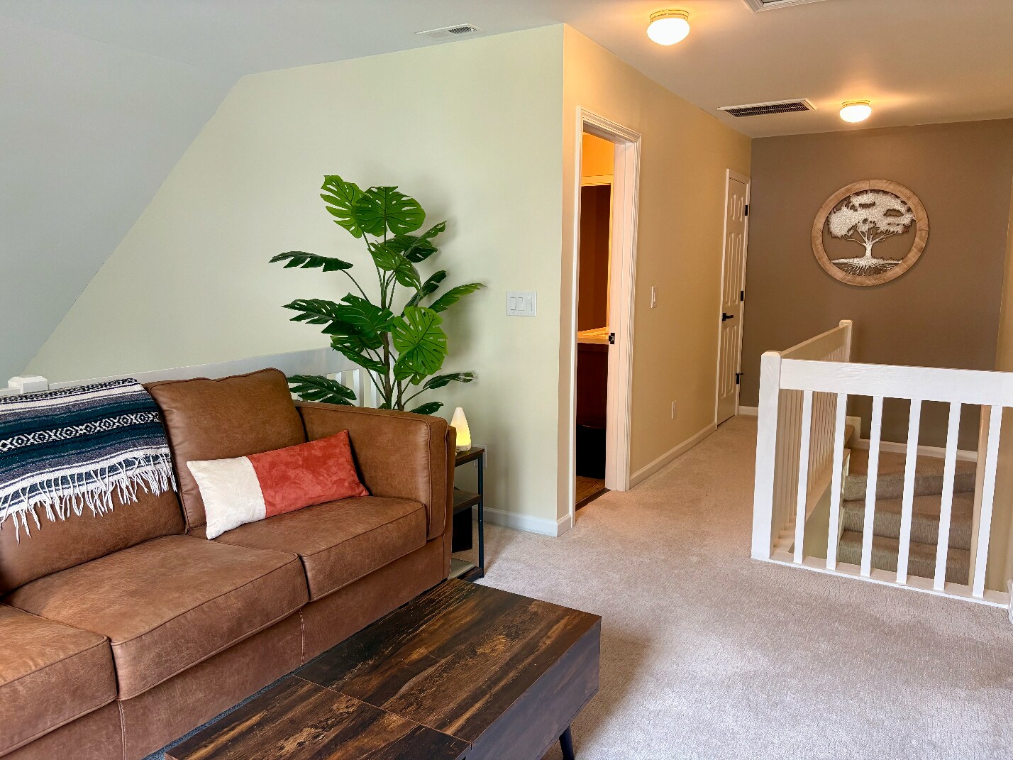 Building Photo - 9947 Reindeer Way Ln