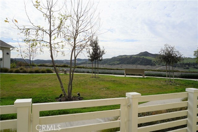 Building Photo - 163 Patria