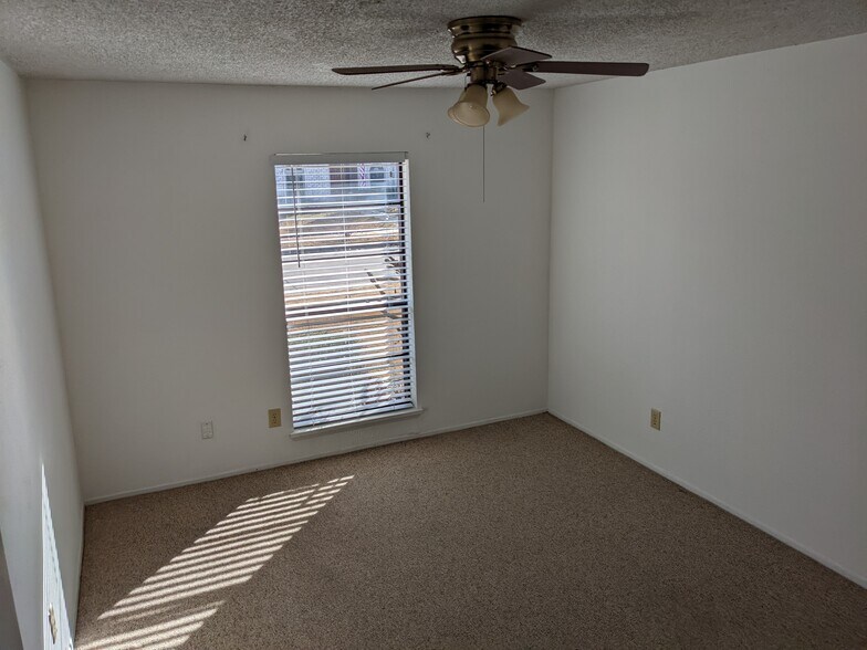 Bedroom 3 - 1855 Sandy Ridge Ct