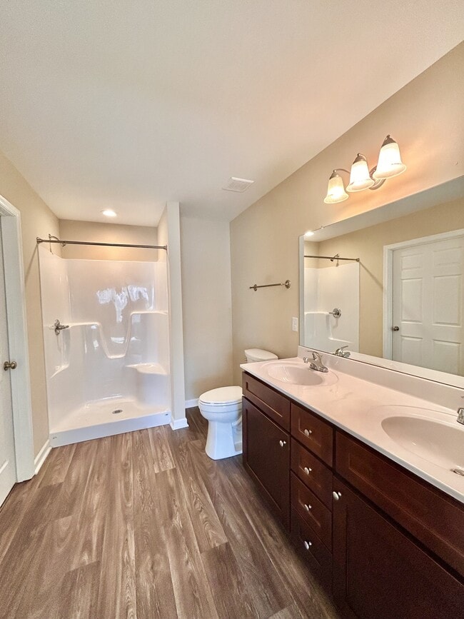 Building Photo - 21 Jackmia Way