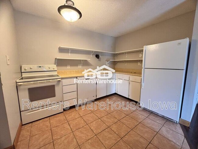 Building Photo - 1831 Fuller Rd