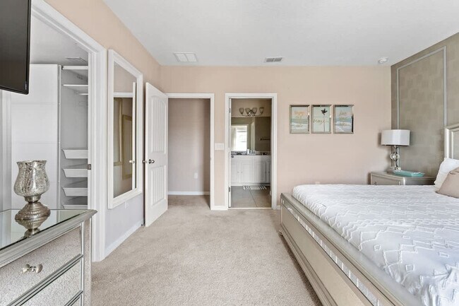 Building Photo - 4799 Terrasonesta Dr