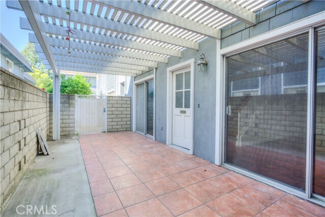 Building Photo - 850 Arcadia Ave