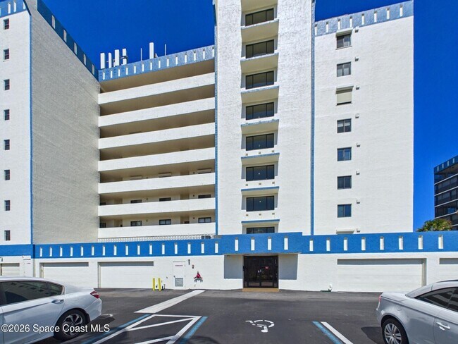 Building Photo - 1125 Jimmy Buffett Mem Hwy