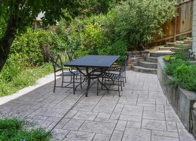 Building Photo - Pending! Coveted Piedmont Four Bedroom Home