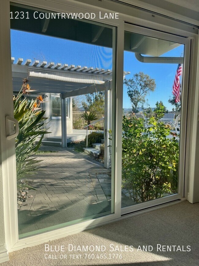 Building Photo - 1231 Countrywood Ln