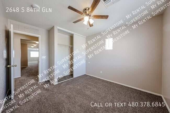 Building Photo - 2648 S 84th Gln