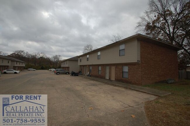 Primary Photo - North Little Rock 2 Bedroom Townhouse