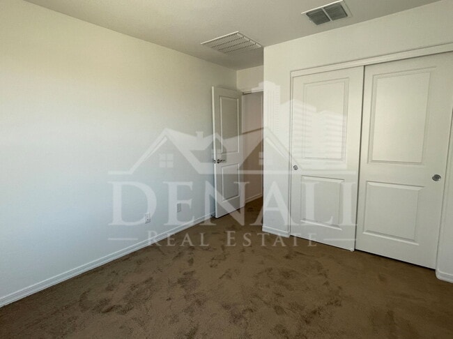 Building Photo - 14274 W Bronco Trl