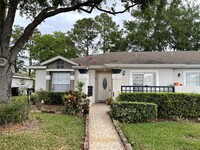 Building Photo - 1219 Lucaya Cir