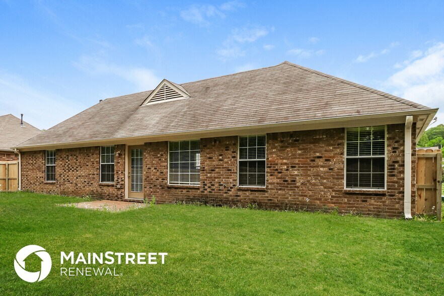 Building Photo - 10046 Nolton Cir
