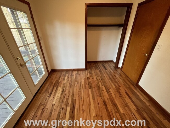 Building Photo - Wow! What a beautiful home! 3 bedrooms, 2 ...