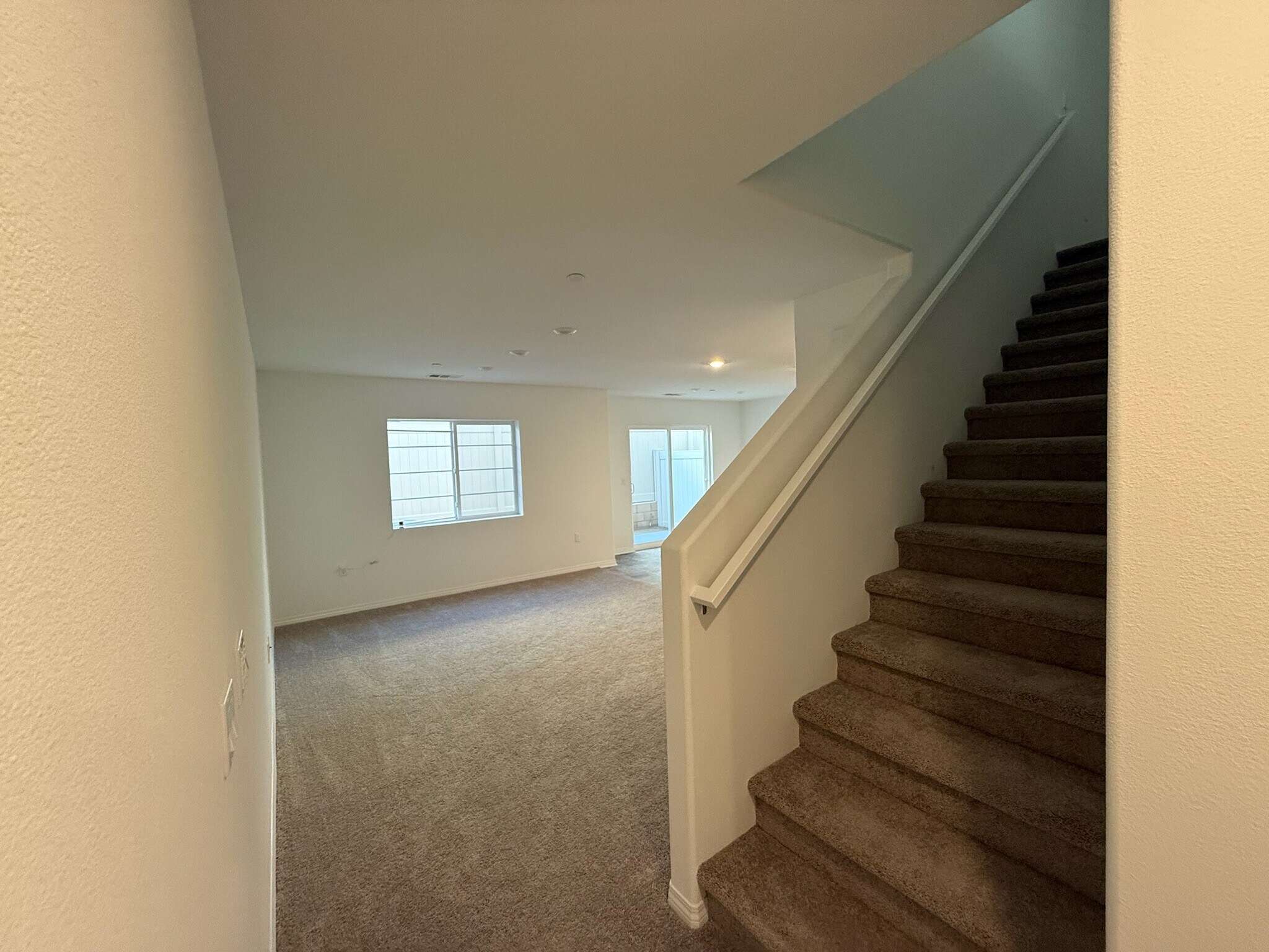 Building Photo - 7512 Fig Grove Ln