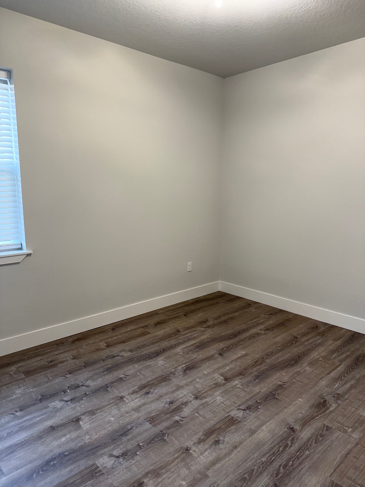 Building Photo - 6 Seton Pl