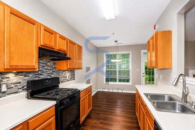 Building Photo - Peaceful Community Charm – 3BR Townhome in Avery Park