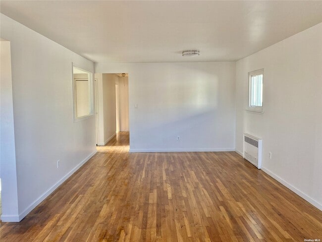 Building Photo - 54-20 Kissena Blvd