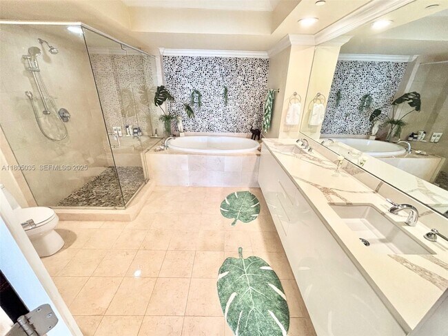 Building Photo - 1830 S Ocean Dr