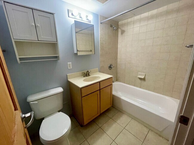 Building Photo - Spacious Efficiency with Modern Amenities, SW Waterfront Location, Fitness Room, Pool and Concier...