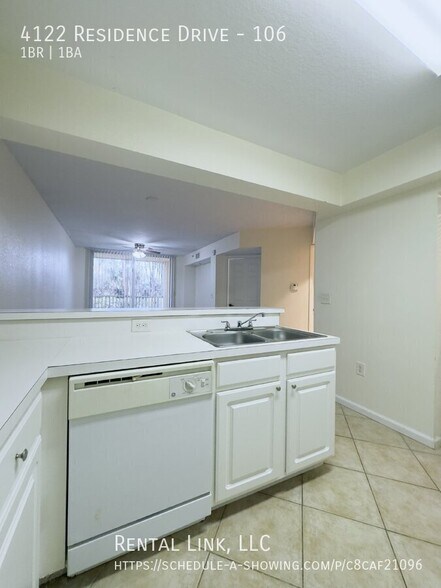 Building Photo - 4122 Residence Drive