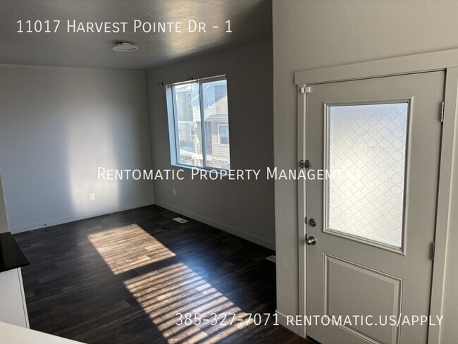 Building Photo - 11017 Harvest Pointe Dr
