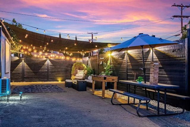 Building Photo - 2361 Hopkins St