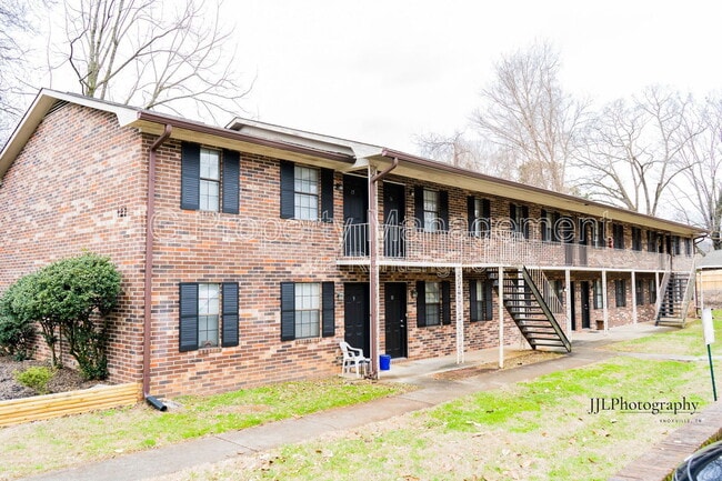 Building Photo - 129 Hillcrest Dr