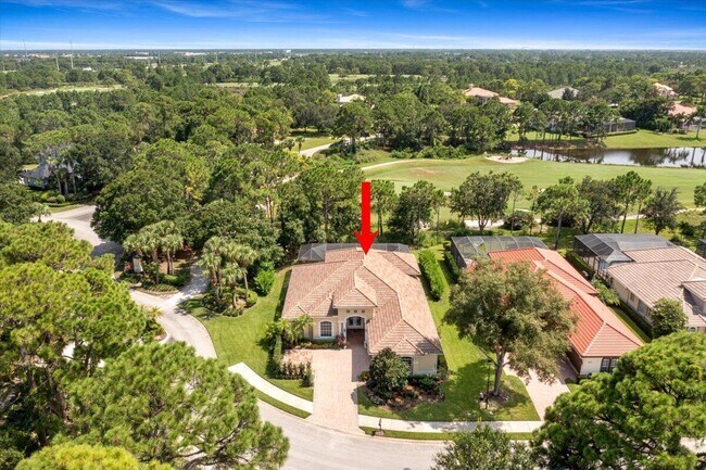 Building Photo - 9301 Briarcliff Trace