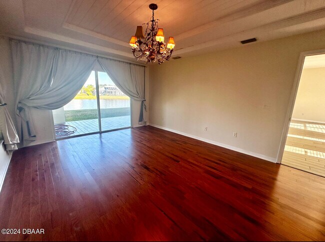 Building Photo - 1755 Creekwater Blvd