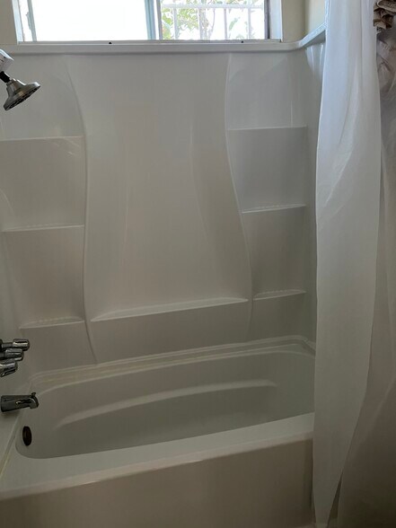 Building Photo - 4417 Avalon Blvd