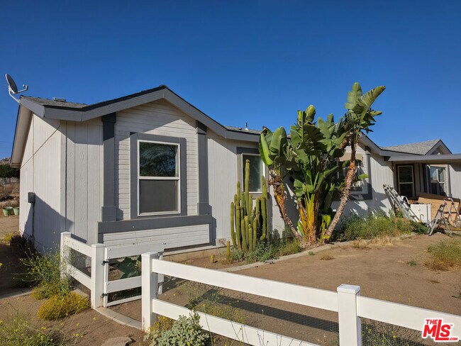 Building Photo - 25120 Charina Ln