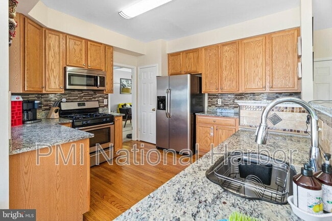 Building Photo - 10713 Wembrough Pl