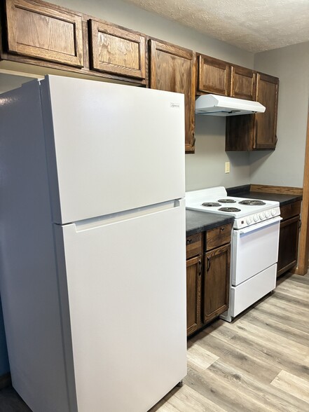 Kitchen View 3 - 1940 Ash St
