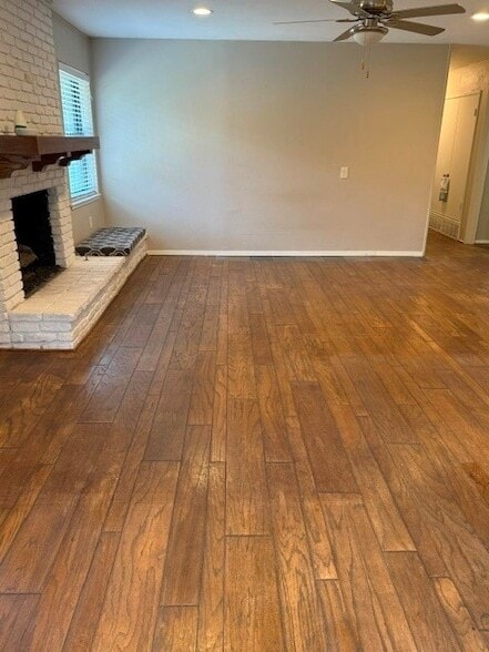 Building Photo - 1208 N Cottonwood Dr