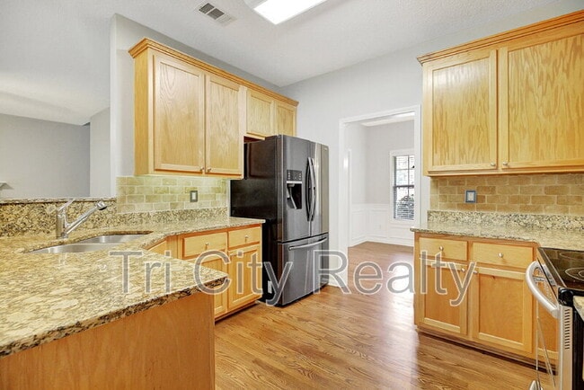 Building Photo - 75 Rock Mill Ct