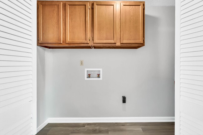 Building Photo - 134 Dave Dr