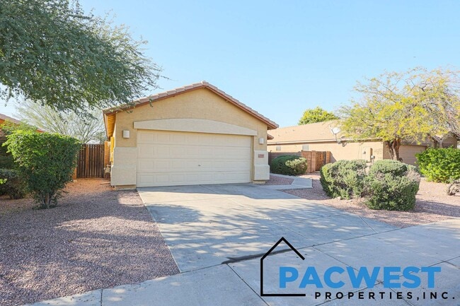 Building Photo - Desirable Coldwater Springs Neighborhood!