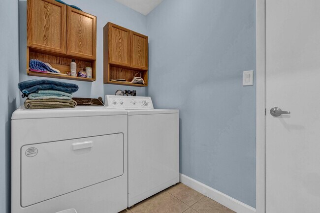 Building Photo - 22323 Martella Ave