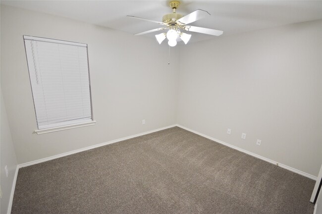 Building Photo - 21614 Brookchase Loop