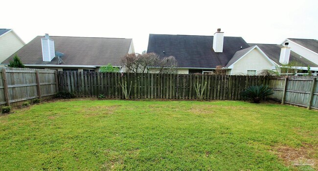 Building Photo - 319 Mirabelle Dr