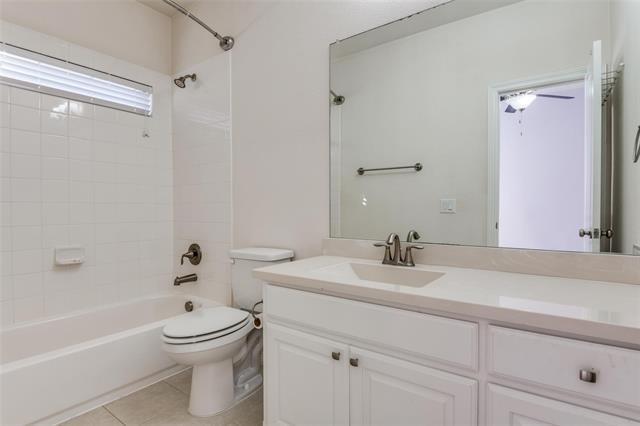 Building Photo - 8127 Shackelford Dr