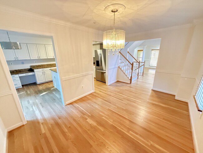 Building Photo - 10130 Treble Ct