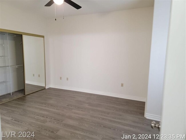 Building Photo - VERY DESIRABLE GREEN VALLEY 1st FLOOR UNIT...