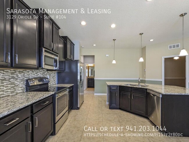 Building Photo - 3129 Oriole Dr