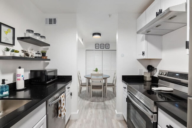 Building Photo - 2360 SW Archer Rd