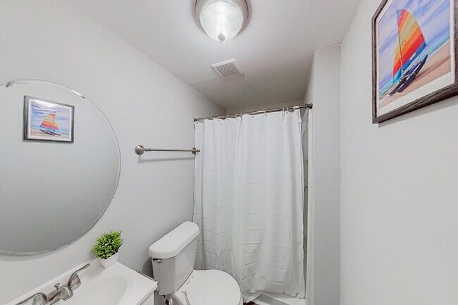 Building Photo - THE PLOVER | Enjoy a spacious split-level home in Jonesboro designed for comfort, privacy, and ea...