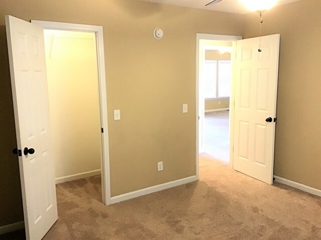 Building Photo - 3498 Torrington Ln